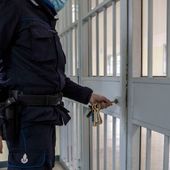 Ancora aggressioni nelle carceri piemontesi ai danni di poliziotti, il Sappe: “Si lavora in condizioni gravi”