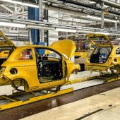 Torino, Piemonte, Italia: da qui deve ripartire un progetto industriale nazionale. I sindacati: “Nuova Fiat 500 Hybrid è il primo passo”