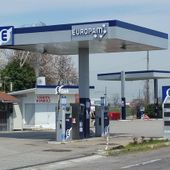 Benzinai del circuito Eropam in Piemonte a secco da cinque giorni Benzinai del circuito Eropam in Piemonte a secco da cinque giorni