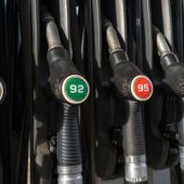 Benzina e diesel sempre più su, il Piemonte tra le regioni con i rincari più salati d'Italia Benzina e diesel sempre più su, il Piemonte tra le regioni con i rincari più salati d'Italia