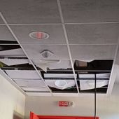 Vandali a Villa 6 di Collegno, la scuola pronta per l'inaugurazione a fine agosto