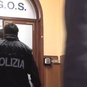 Jihad islamica, arrestato un tunisino quarantenne vicino ad Al Qaeda che progettava un attentato suicida