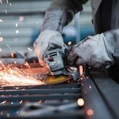 Anche in Piemonte la recessione minaccia le imprese già in difficoltà per il calo degli ordinativi Anche in Piemonte la recessione minaccia le imprese già in difficoltà per il calo degli ordinativi