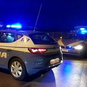 Spaccio, furti e scippi, a Torino dieci arresti e ventisette denuce. Coinvolti alcuni ragazzi minorenni Spaccio, furti e scippi, a Torino dieci arresti e ventisette denuce. Coinvolti alcuni ragazzi minorenni