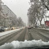 Giovedì arriva (forse) la neve a Torino, temperature in diminuzione e gelate notturne. In città pronto il Piano neve