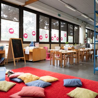 Più libri, meno stress: a Torino due ambulatori pediatrici si spostano in biblioteca