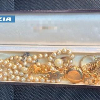 Torino, finto poliziotto tenta la truffa a un 94enne: arrestato dalla Polizia di Stato
