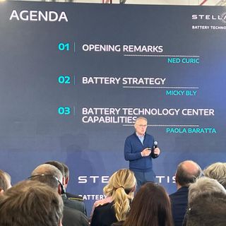 Battery Technology Center di Stellantis, un nuovo tassello verso l'elettrificazione