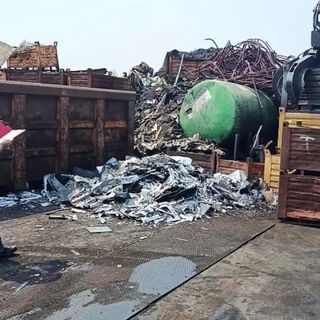 Rubavano dal centro di raccolta Acea di Pinerolo metalli e apparecchiature elettriche, fermati dai Carabinieri