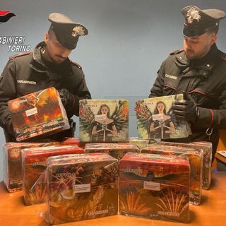 Botti illegali, a Rosta i carabinieri sequestrano sei chili di materiale pirotecnico
