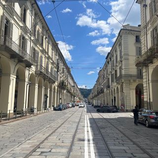 Pedonalizzazione di via Po, sì allo studio di fattibilità chiesto da FdI