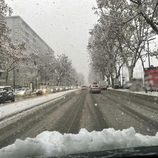 Giovedì arriva (forse) la neve a Torino, temperature in diminuzione e gelate notturne. In città pronto il Piano neve