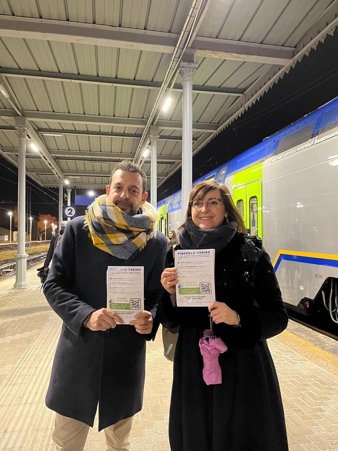 Treno Pinerolo-Torino Porta Susa, Sarno e Canalis: “Il servizio peggiora, e dire che basterebbe un minimo intervento della Regione”