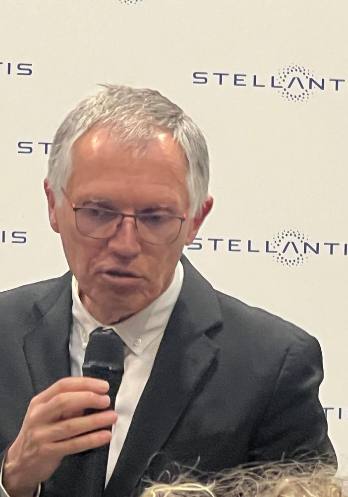 Stellantis, Tavares a Mirafiori per l'hub dei veicoli commerciali: abbiamo preso molte decisioni impopolari per evitare la situazione di Volkswagen
