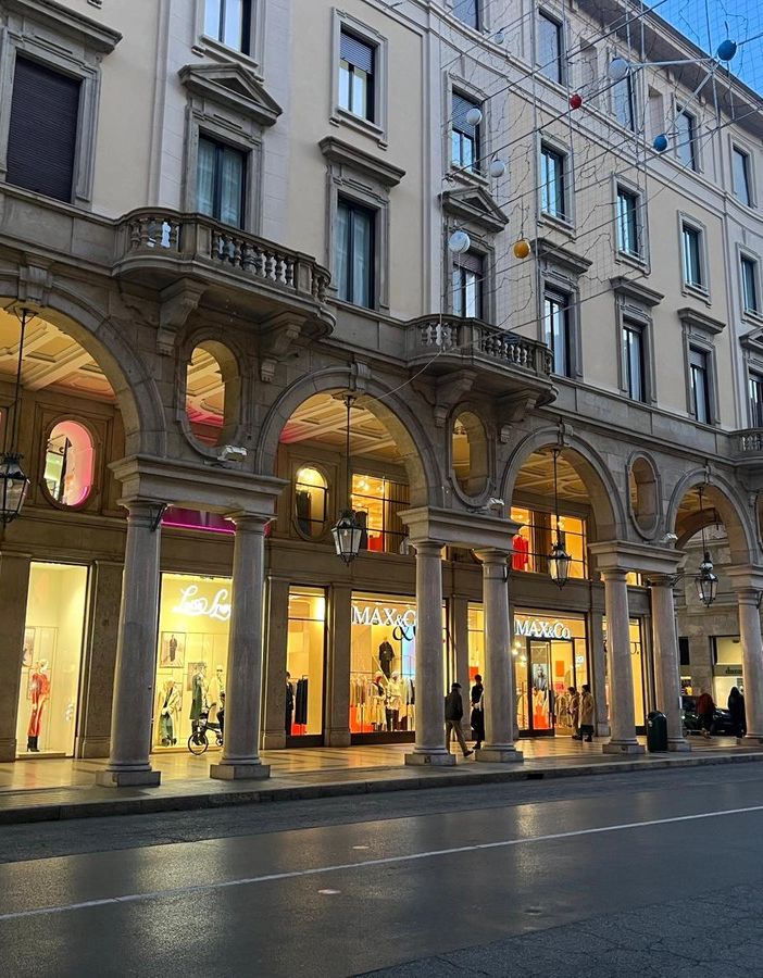 Terziario torinese, ombre sull'abbigliamento e luci sul turismo. La fiducia degli imprenditori cala ma meno che a livello nazionale