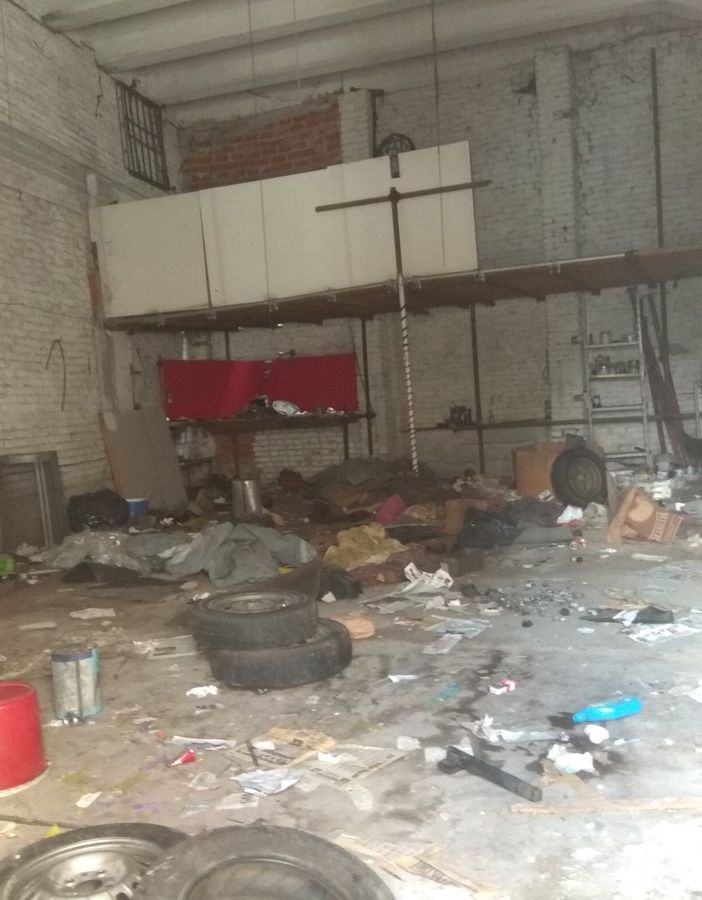 A Torino c'è la &quot;stanza del buco&quot;. Di, inspiegabilmente, libero accesso.