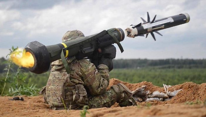 I missili Javelin lanciati dagli ukraini hanno costretto i russi ad una guerra di posizione come nel 1914-1918
