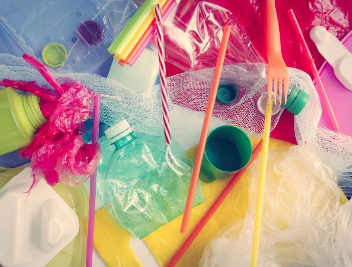 Plastic tax: la tassa contro la gente che lavora. Di Giuseppe Chiaradia*