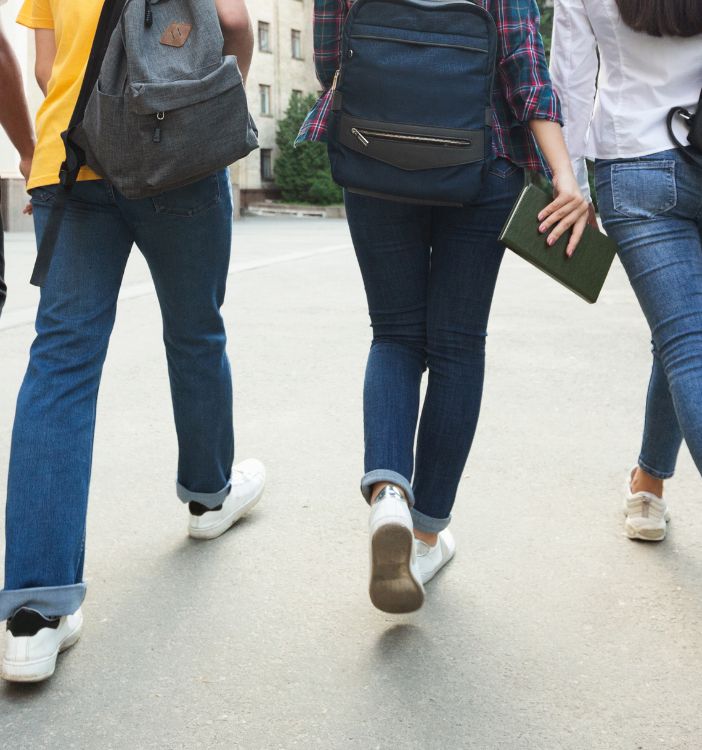 Adolescenti sempre più fragili, in Piemonte arriva il “Servizio di psicologia scolastica” contro autolesionismo, bullismo e dipendenze