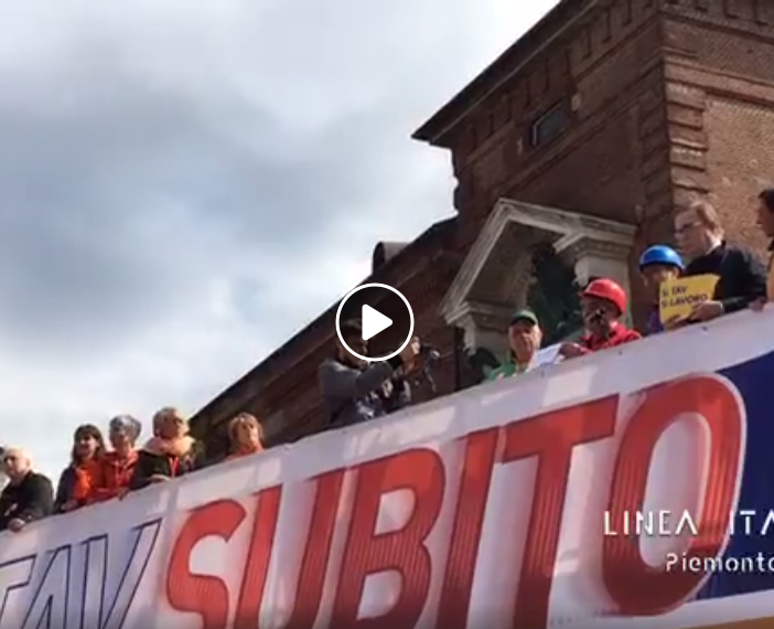 Manifestazione Sì Tav, tutti gli interventi dal palco