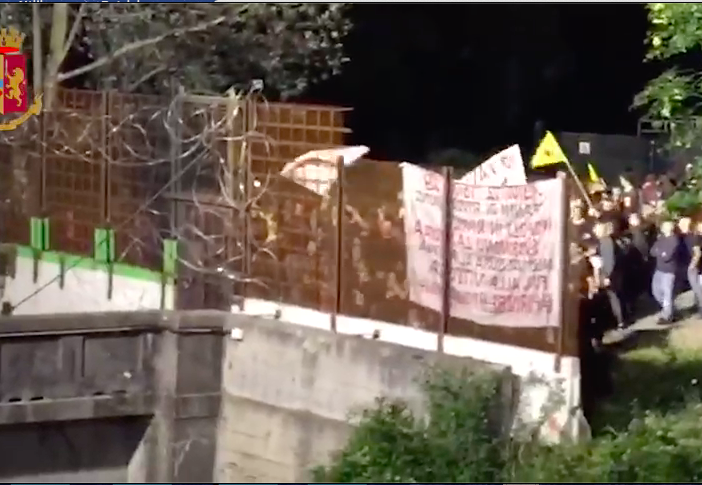 28 fogli di via ad attivisti No TAV, denunciati dalla Digos i leader del centro sociale Askatasuna