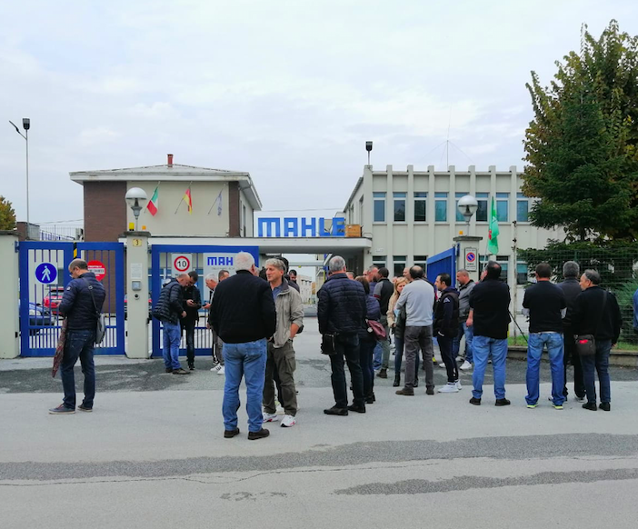 Prime vittime della guerra al diesel: 450 licenziamenti alla Mahle. Di Giuseppe Chiaradia*