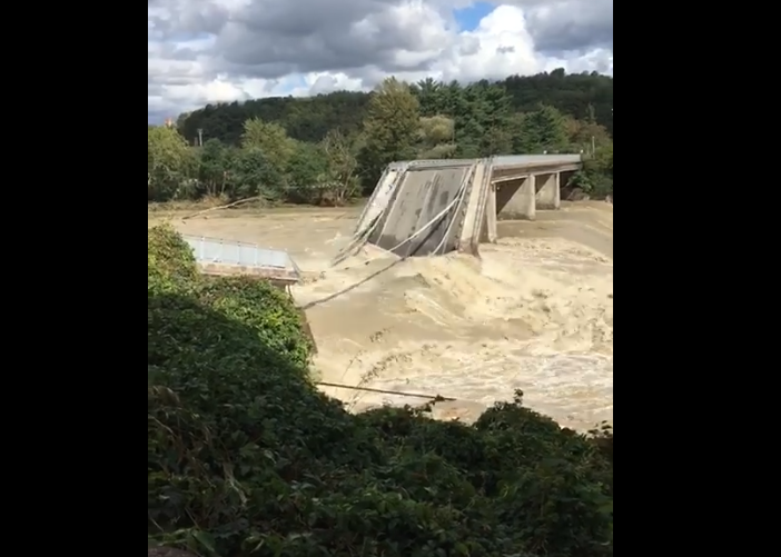 Piemonte, crollato il ponte di Romagnano Sesia. 17 dispersi per il maltempo, Mattarella chiama Cirio