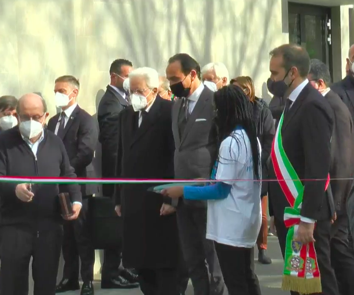 Mattarella inaugura il Palasermig di Torino: &quot;Le cose che appaiono impossibili non lo sono&quot; [video]