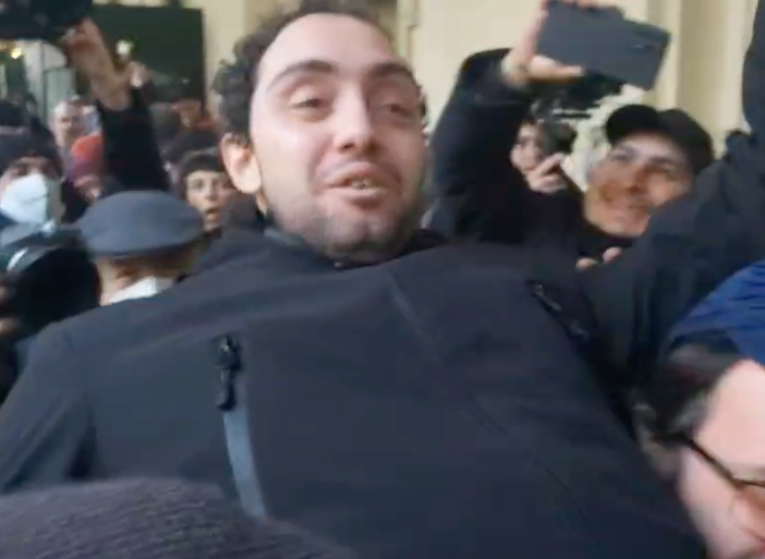 Torino, Rettorato, terminata l'occupazione. Gli studenti:è solo l'inizio [video]