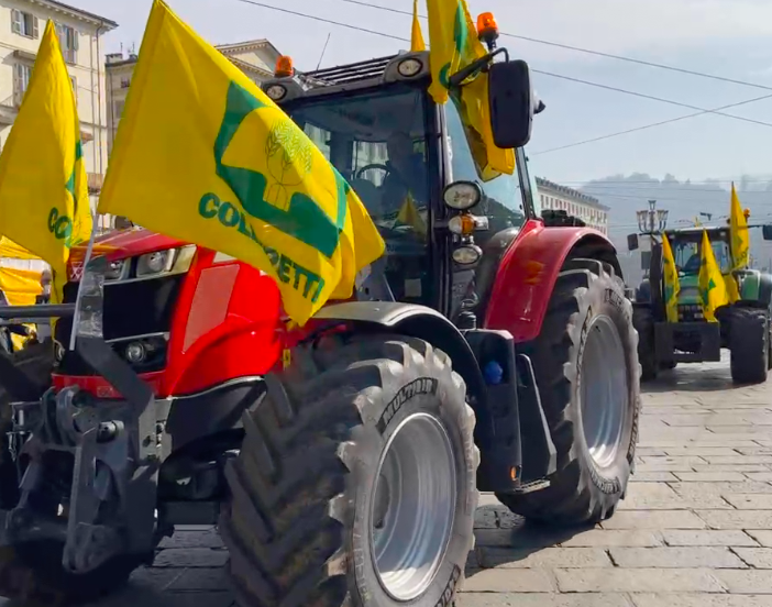 Aumenti, Coldiretti in piazza: &quot;Situazione insostenibile&quot;