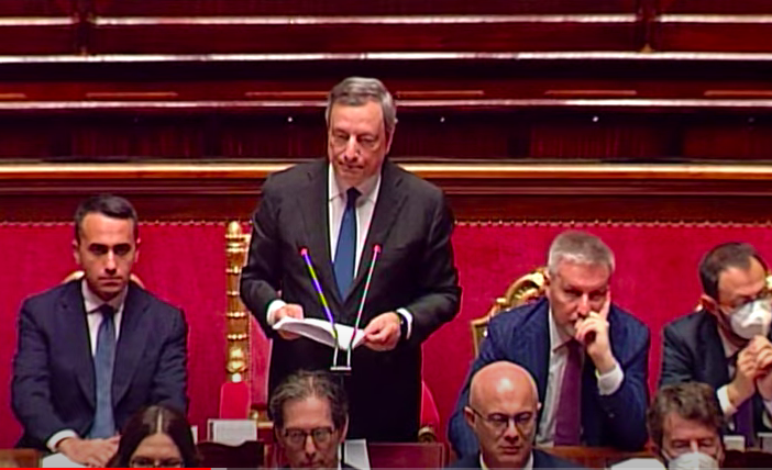 Draghi in Senato: “Serve un nuovo patto di fiducia, sincero e concreto, come quello che ci ha permesso finora di cambiare in meglio il Paese”