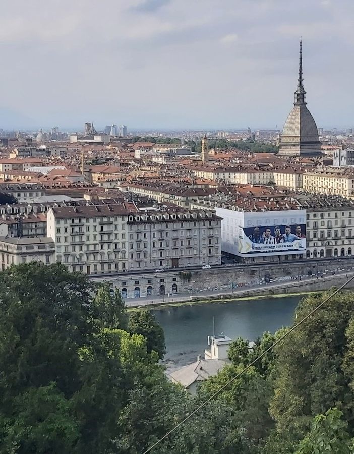 Confesercenti: “Il weekend delle arti riempie Torino, alberghi occupati al 90%. Trend positivo da alcune settimane”