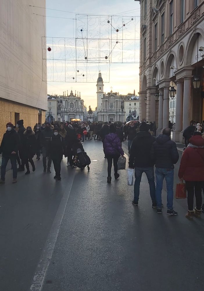 Piemonte, casi e focolai in crescita ma il Piemonte resta in zona bianca