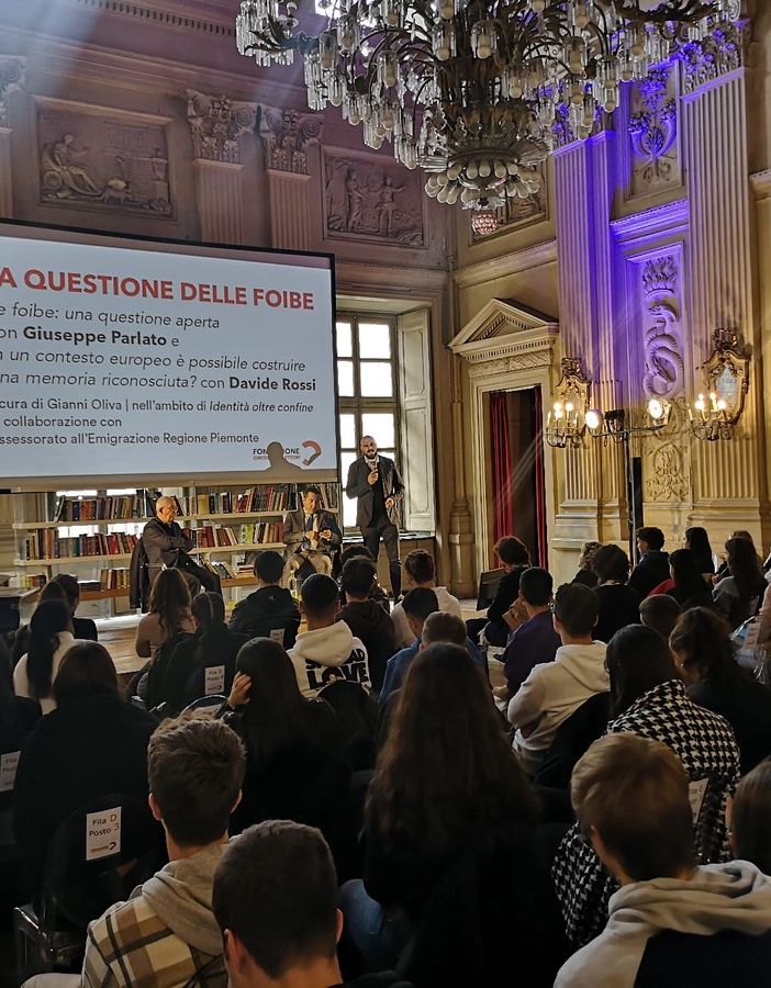 “Mai più negazionismo e giustificazionismo nelle scuole”