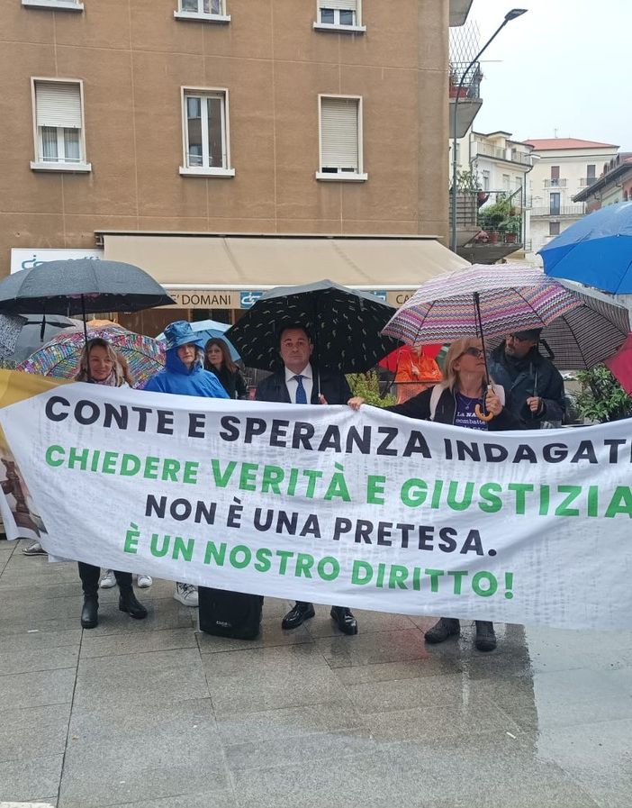 Conte e Speranza davanti al  Tribunale dei Ministri di Brescia per la gestione del Covid, iniziati gli interrogatori