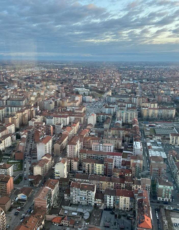 Casa, “prima i piemontesi”: stabiliti nuovi punteggi e la tutela per le donne vittime di violenza