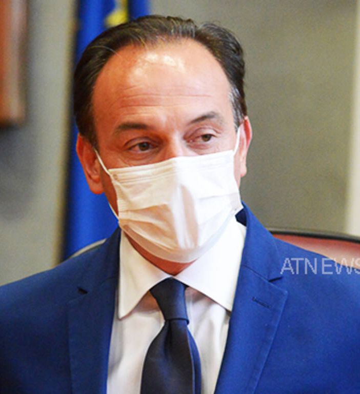 Ricongiungimento familiare per il 25, 26 dicembre e 1° gennaio: Cirio scrive a Conte