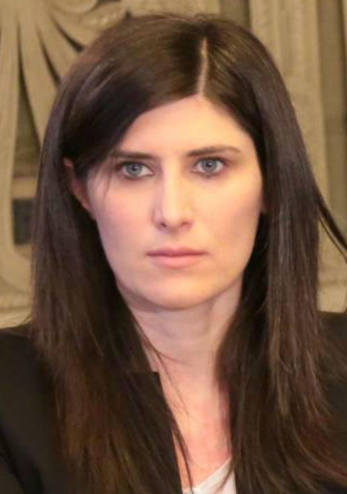 Chiara Appendino condannata ad 1 anno e sei mesi per i fatti di piazza San Carlo: “Dolore e amarezza”