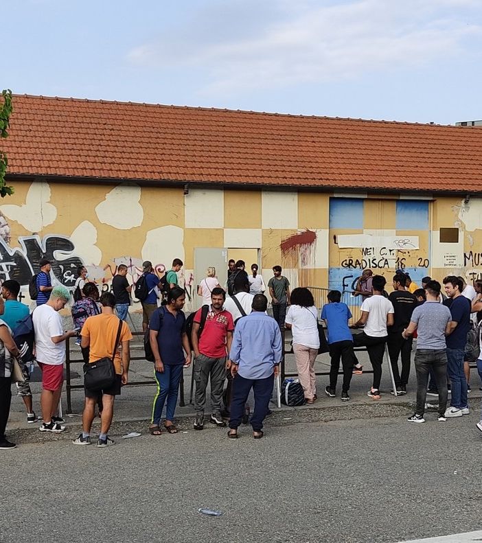L'Ufficio immigrazione della questura trasloca nei locali messi a disposizione dalla Curia