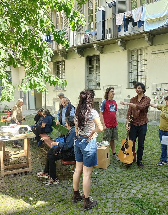 Torna la Festa dei Vicini, momenti di convivialità tra piazze condomini e case di quartiere