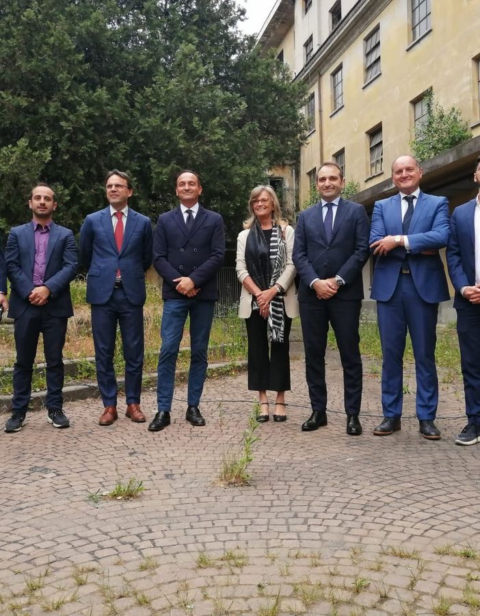 A presentare l'operazione Alessandra Del Verme, direttore dell’Agenzia del Demanio, e Anna Maria Buzzi, direttrice generale della Direzione Archivi, in collegamento web, e in presenza il presidente della Regione Alberto Cirio, il sindaco di Torino, Stefano Lo Russo, il Rettore del Politecnico di Torino Guido Saracco, la Soprintendente del MIC, Luisa Papotti.