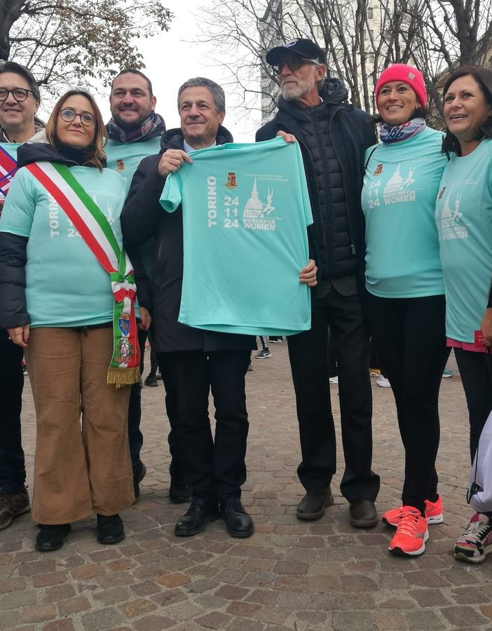 In duemila alla &quot;We run for Women&quot;, la corsa per dire no alla violenza sulle donne