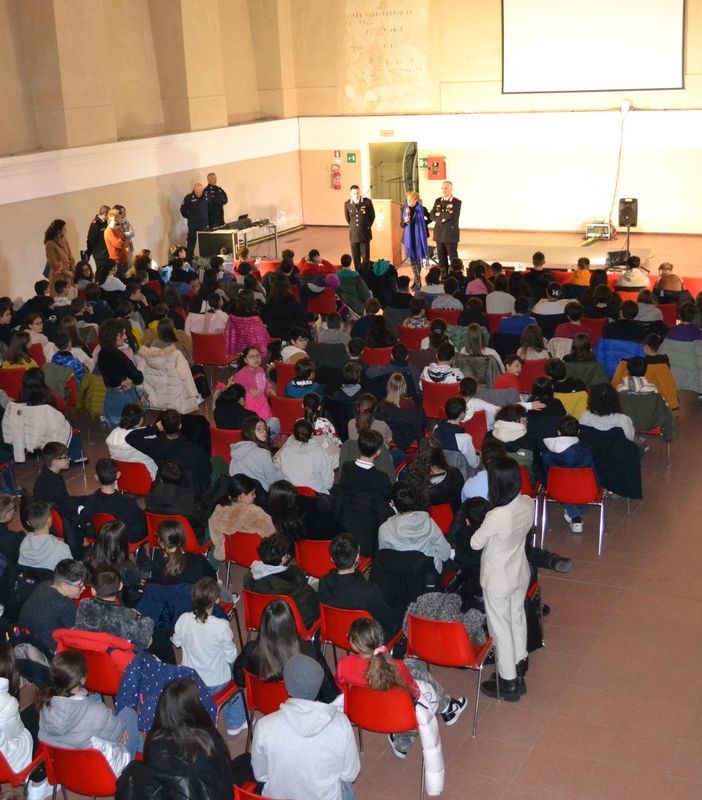 Natale con i Carabinieri, una giornata di cultura della legalità