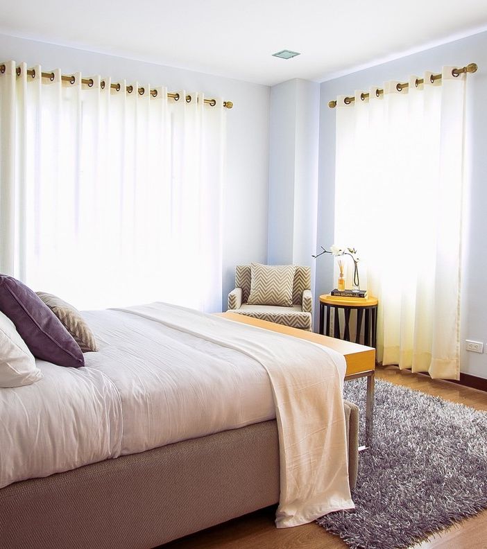 In Piemonte è boom per gli Airbnb, +60% negli ultimi due anni. Ma Confesercenti lancia l'allarme per negozi e servizi essenziali, che rischiano di scomparire