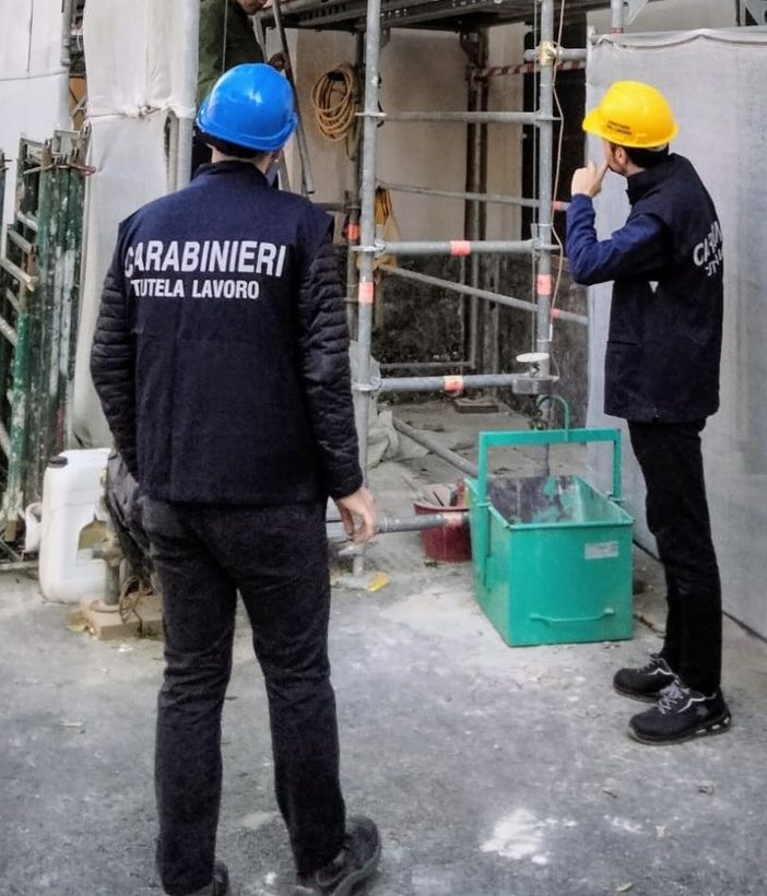 Sicurezza sul lavoro, cinque aziende irregolari tra Torino e provincia