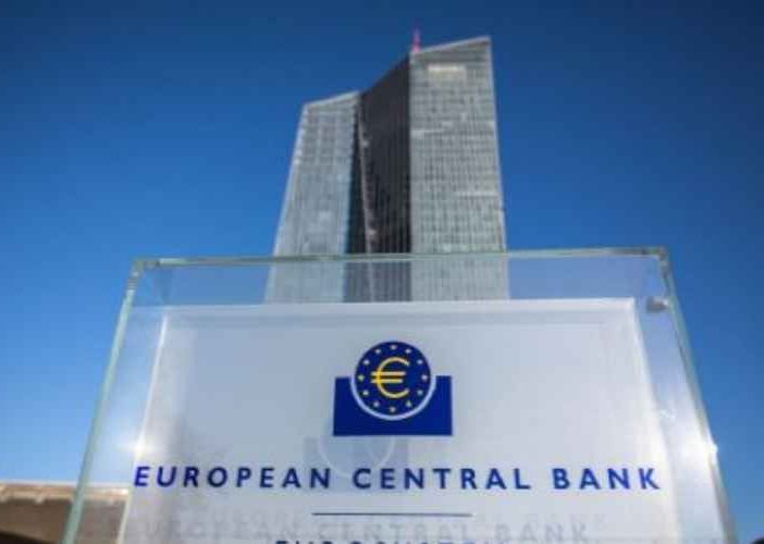 Bce, il quinto potere: iniziano le critiche sull'azione di Mario Draghi. Di Paolo Turati*