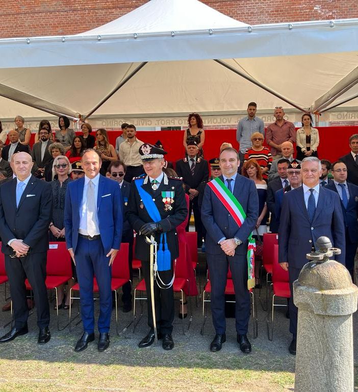 Oggi compleanno dell'Arma dei Carabinieri: sono 208, la ricorrenza festeggiata al castello di Moncalieri