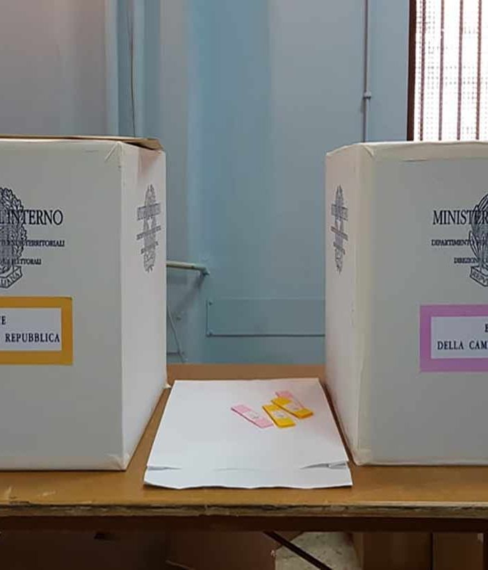 Elezioni del 25 settembre? La finta democrazia è servita. Di Lorenza Morello*