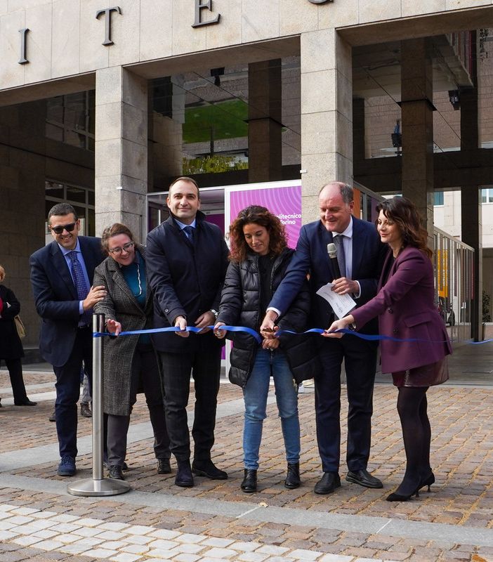 Il Poli di Torino si apre alla città: inaugurata una nuova area di fronte alla sede