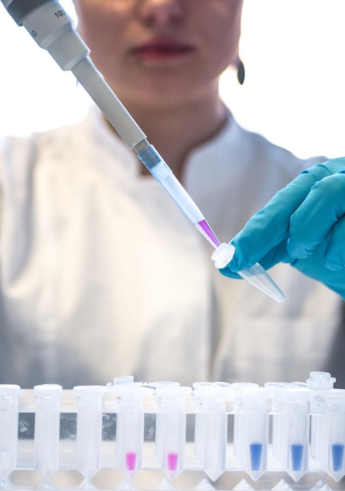 Vaccino Covid: la risposta influenzata anche dal profilo genetico individuale